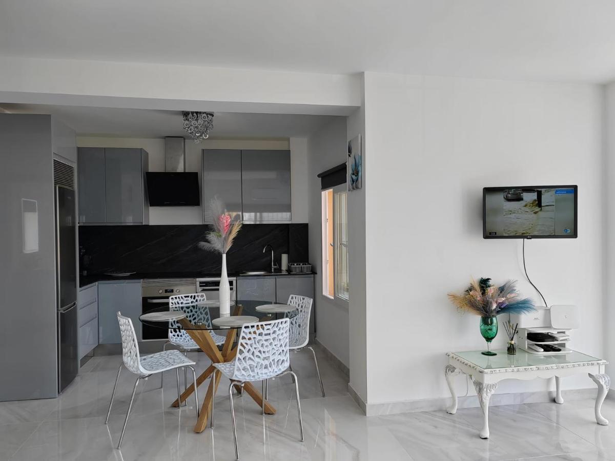 Apartamento La Torre,200M Hasta La Playa Benalmádena Exteriér fotografie