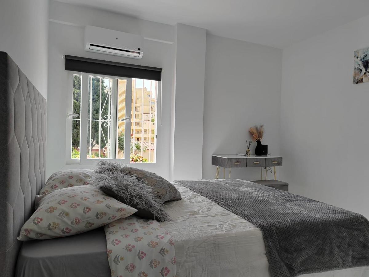 Apartamento La Torre,200M Hasta La Playa Benalmádena Exteriér fotografie