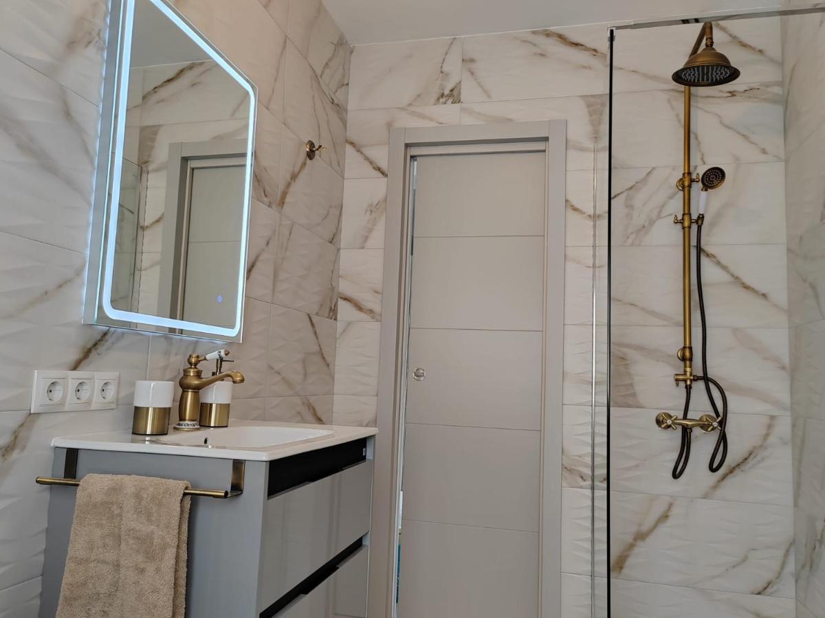 Apartamento La Torre,200M Hasta La Playa Benalmádena Exteriér fotografie